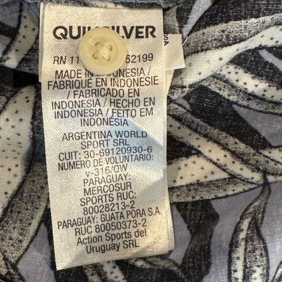 Men’s Quicksilver Tropical/ Hawaiian Button Down Short Sleeve Shirt: XL - Picture 6 of 6